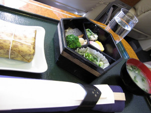 jal-domestic-first-hnd2fuk-006