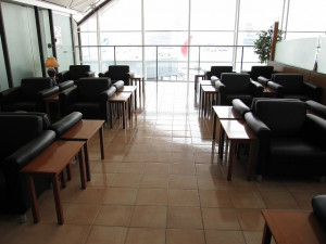 jal-first-hkg2nrt-008