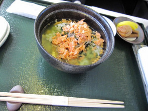 jal-first-hkg2nrt-019