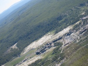 yellow-stone-from-sky-061