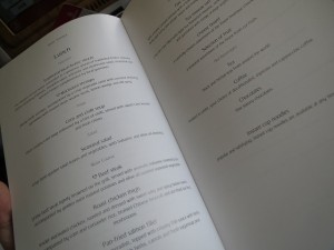 ek304-dxb2pvg-business-008