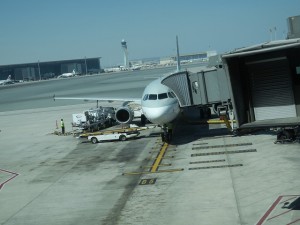 qr1016-first-doh2dxb-005