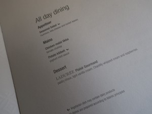 qr1016-first-doh2dxb-016